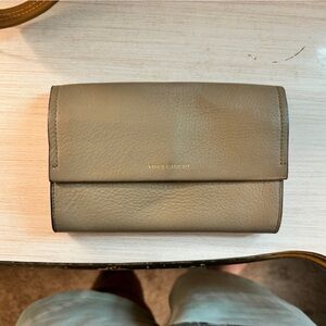 Vince Camuto wallet
